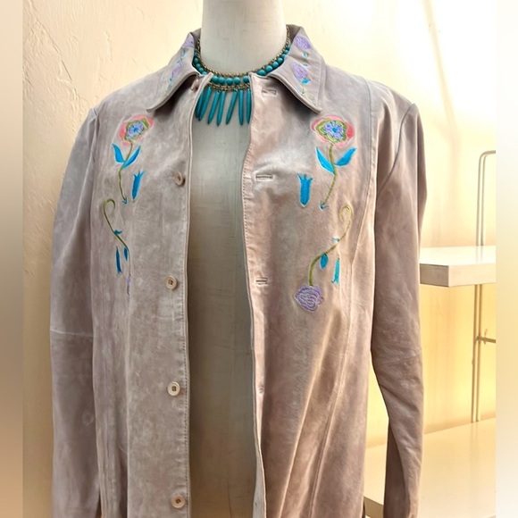 VTG Randolph Duke,The Look, Soft-Tan Suede Jacket, Floral Embroidery, Size 12 - Picture 11 of 15